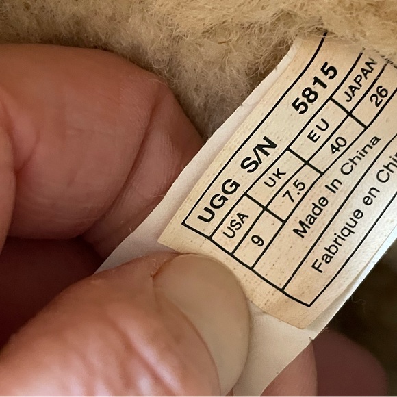 UGG Classic Tall Leather Boot in Chestnut US9 - Picture 5 of 7